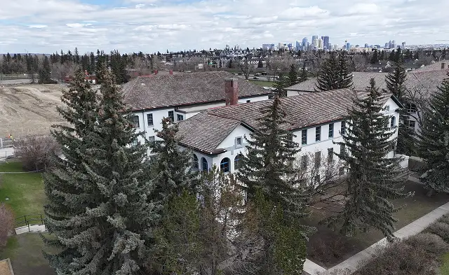 Featured image from Previous post Bennett Building B6